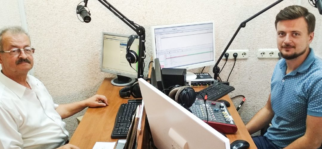 Музыкант, композитор, руководитель народного ансамбля народной музыки «Лявоны» Александр Матюк