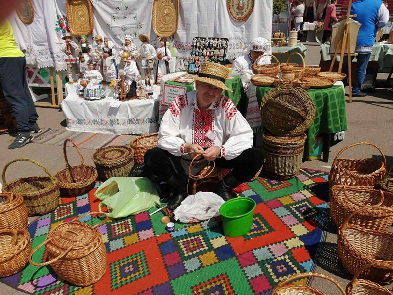 фестиваль-ярмарка народных промыслов и ремесел «Весенний букет»