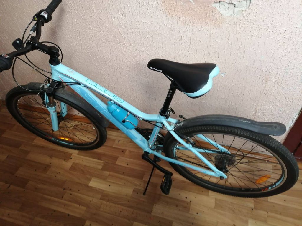 Лидским РОВД устанавливается владелец горного велосипеда марки «Stels» светло-синего цвета