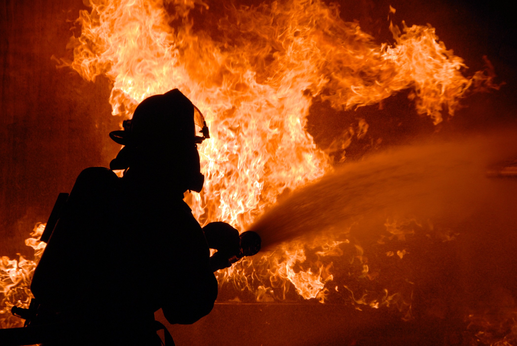 В Гродненской области за сутки произошло 5 пожаров, на которых погибли 3 человека.